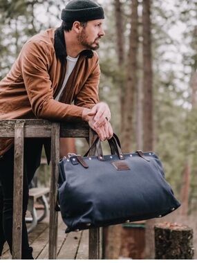 Line of Trade Sturdy Canvas weekender or Art Bag, Navy/Brown